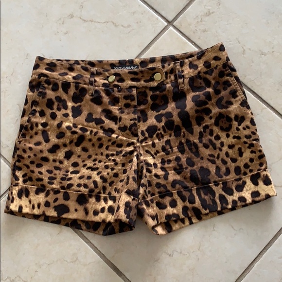 Dolce & Gabbana shorts size 40